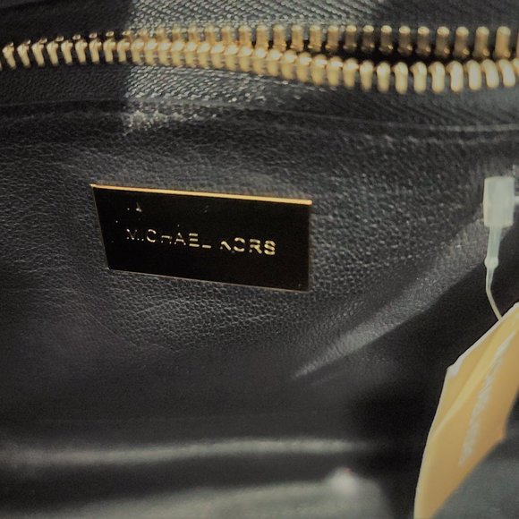 65% SALE ✅ Michael Kors GIA PYTHON LEATHER SATCHEL~ Runway Collection ✨ NWT's - Picture 11 of 17